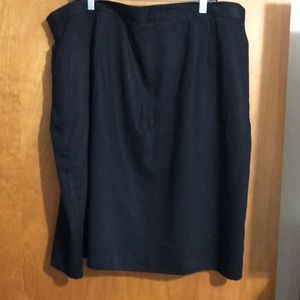 Liz Baker Black straight skirt fully lined